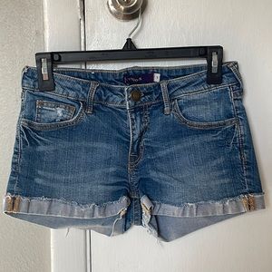 Vigoss distressed denim shorts